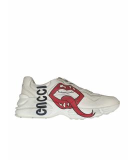 GUCCI Низкие кроссовки / кеды