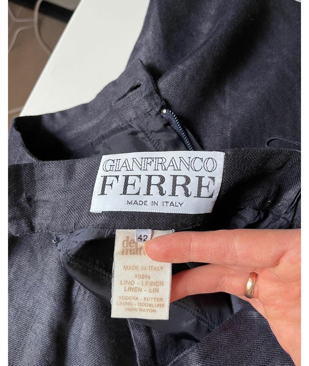 GIANFRANCO FERRE VINTAGE Темно-синяя льняная юбка миди, фото 4