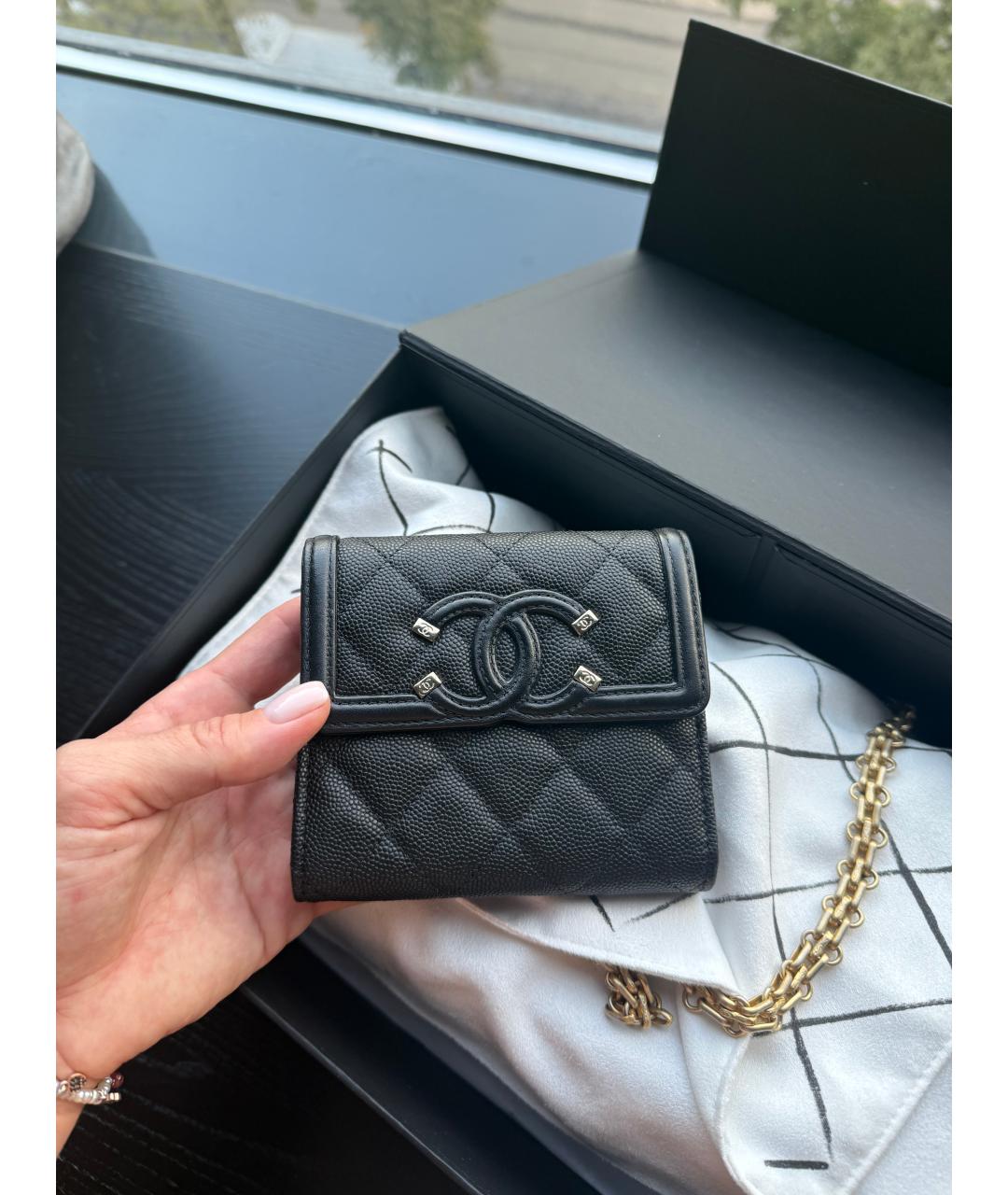 CHANEL Черный кожаный кошелек, фото 4