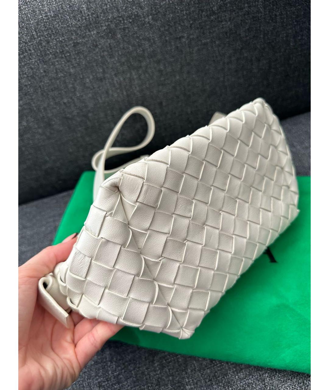 BOTTEGA VENETA Белая кожаная сумка через плечо, фото 3