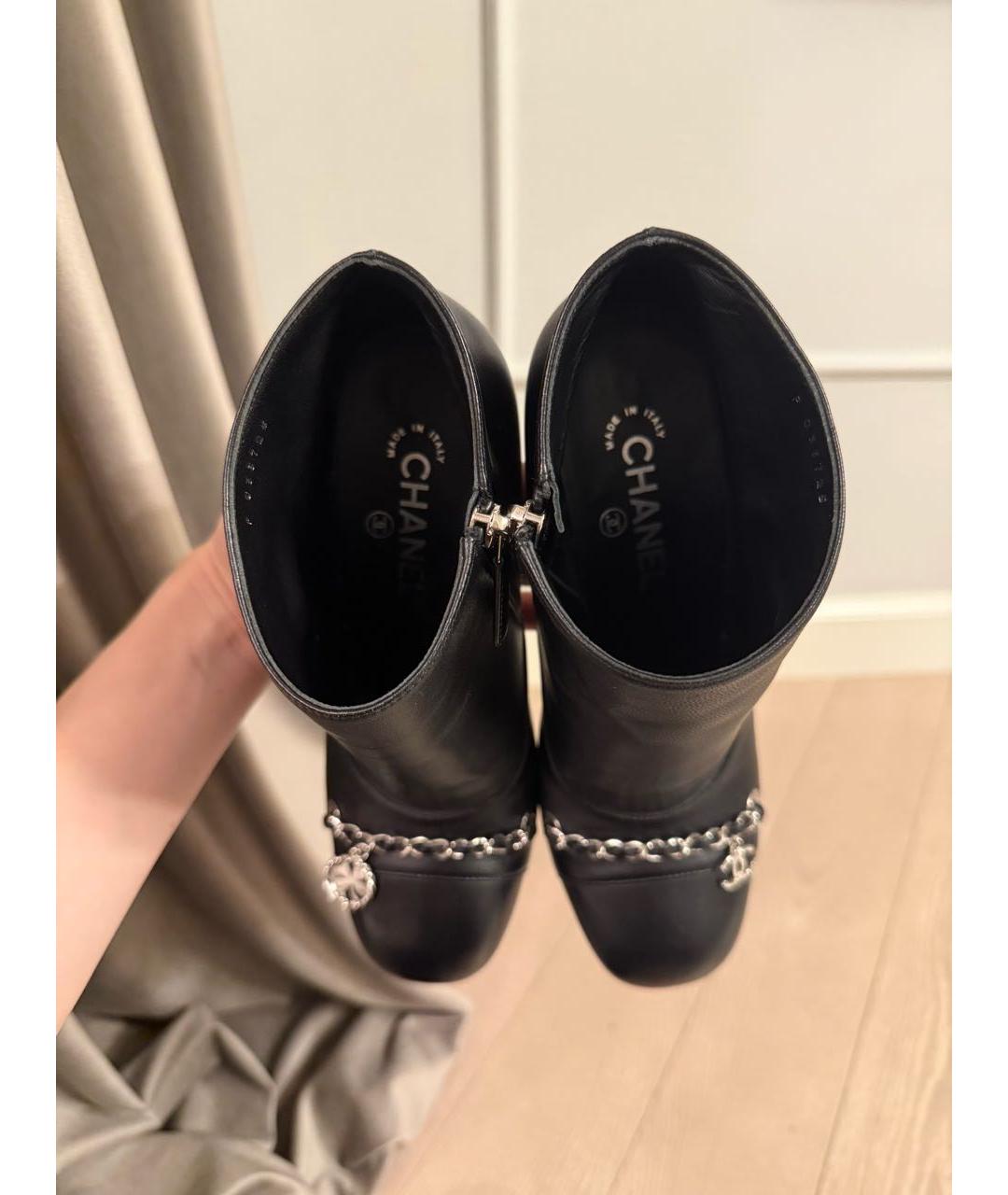 CHANEL Черные кожаные ботильоны, фото 3