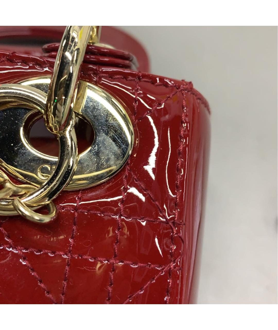 CHRISTIAN DIOR Красная сумка с короткими ручками из лакированной кожи, фото 7