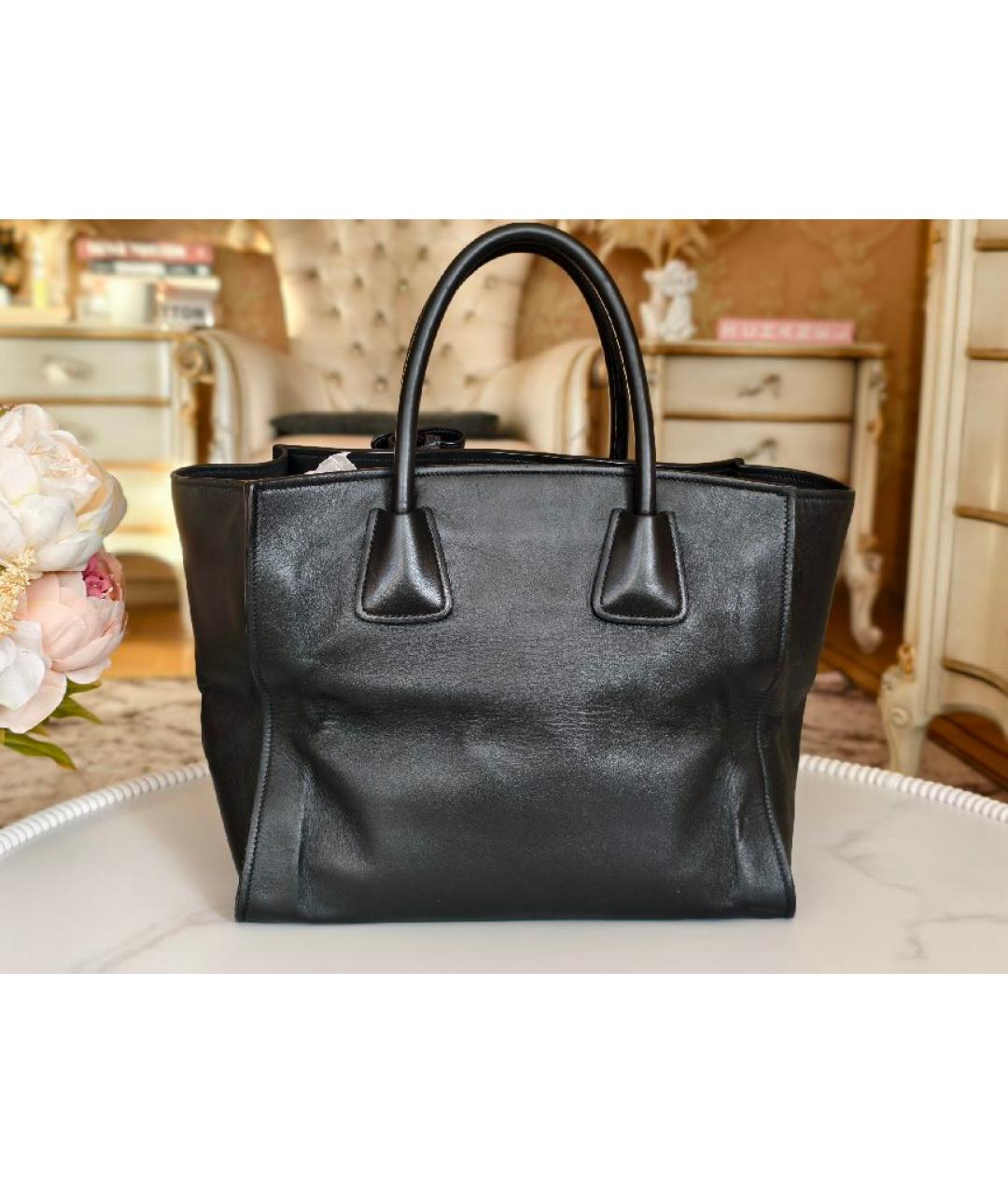 PRADA Черная кожаная сумка тоут, фото 3
