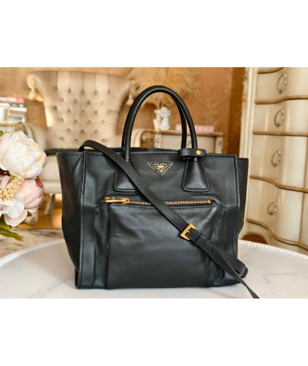 PRADA Черная кожаная сумка тоут, фото 2