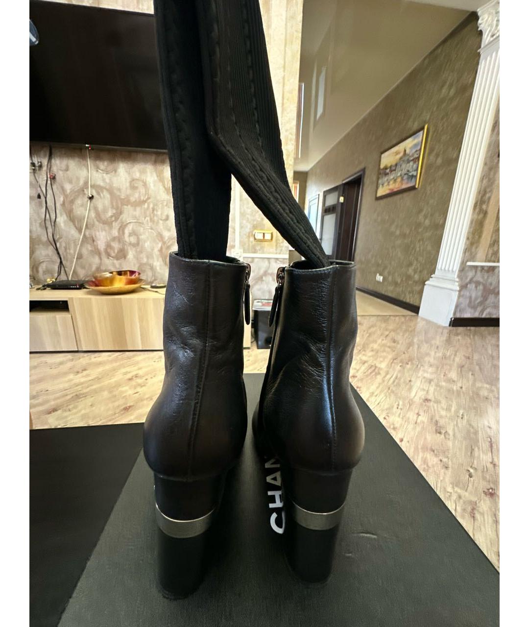 CHANEL Черные кожаные ботинки, фото 3