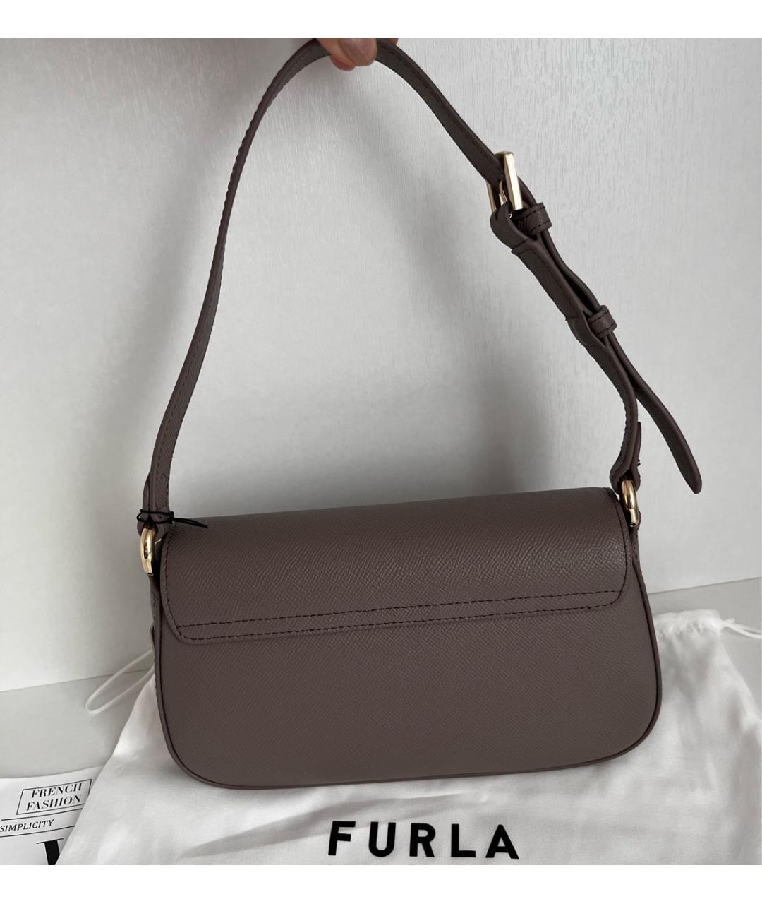 FURLA Бежевая кожаная сумка с короткими ручками, фото 3