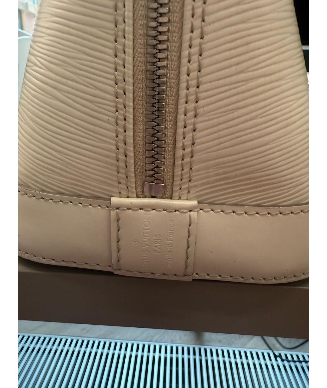 LOUIS VUITTON Белая кожаная сумка с короткими ручками, фото 6