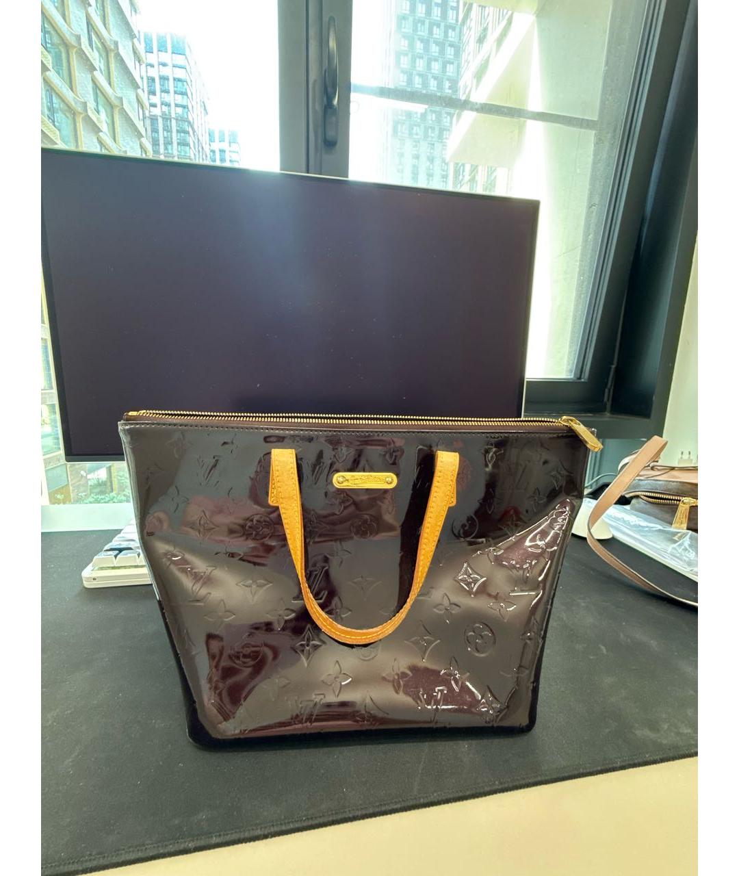 LOUIS VUITTON Бордовая сумка с короткими ручками из лакированной кожи, фото 7
