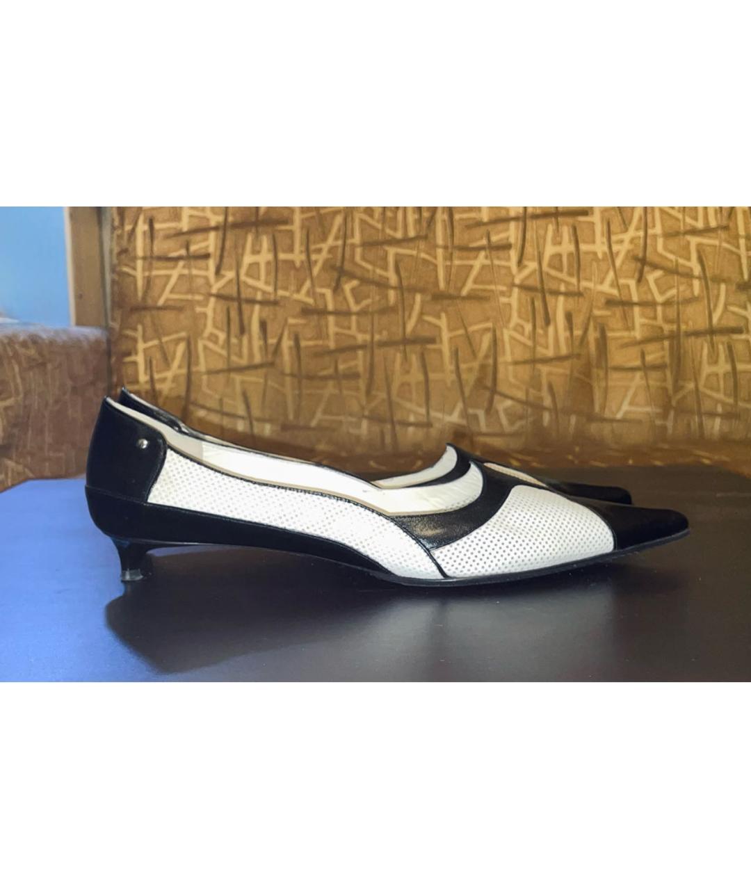SPORTMAX Белые кожаные туфли, фото 4