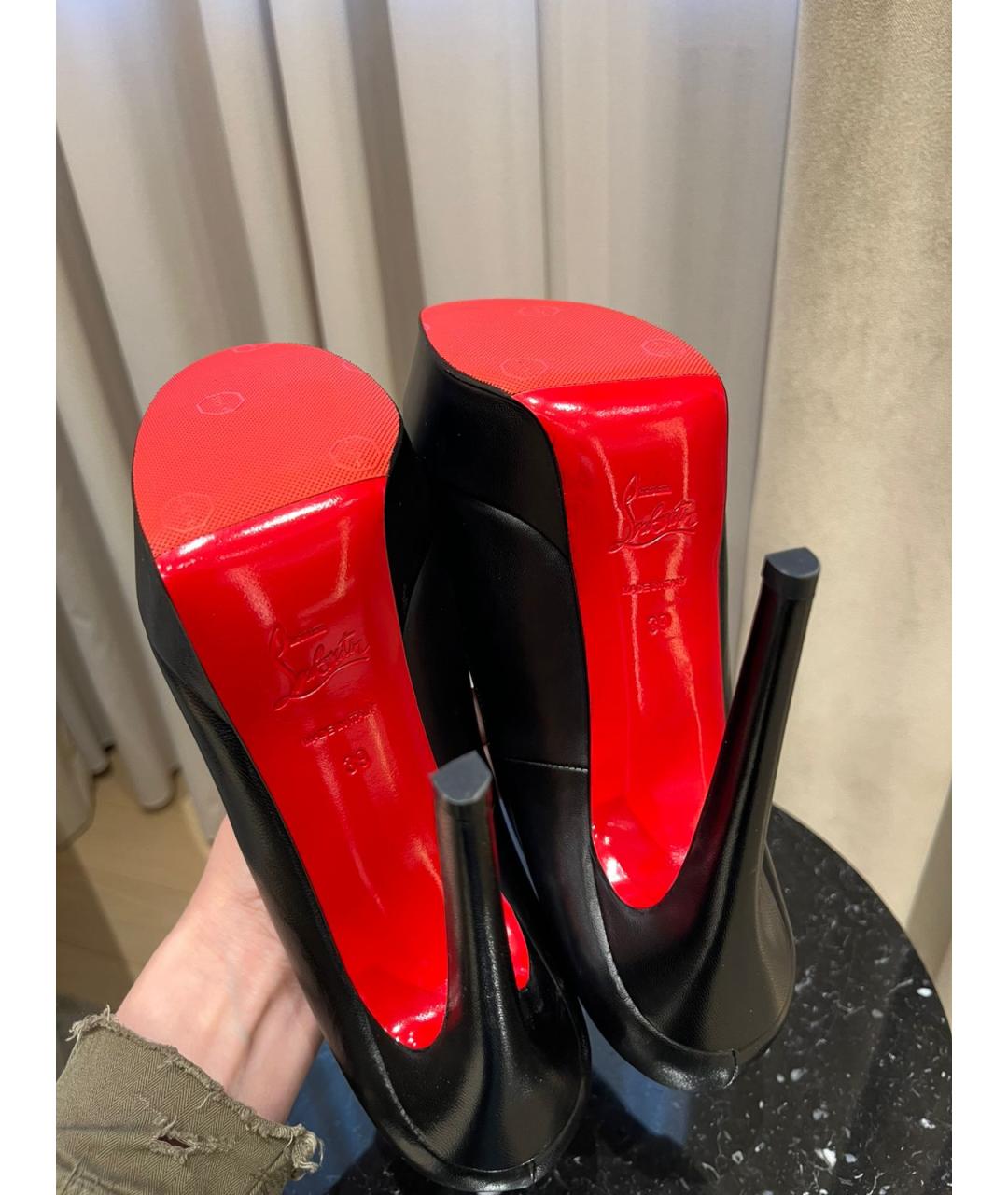 CHRISTIAN LOUBOUTIN Черные кожаные туфли, фото 5