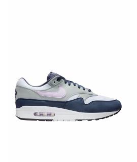 NIKE Низкие кроссовки / кеды