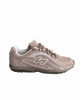 NEW BALANCE Низкие кроссовки / кеды