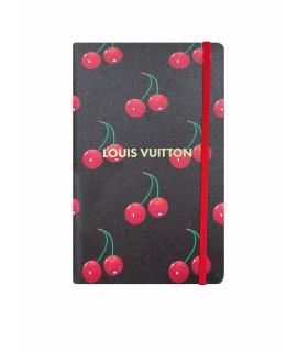 LOUIS VUITTON Книга