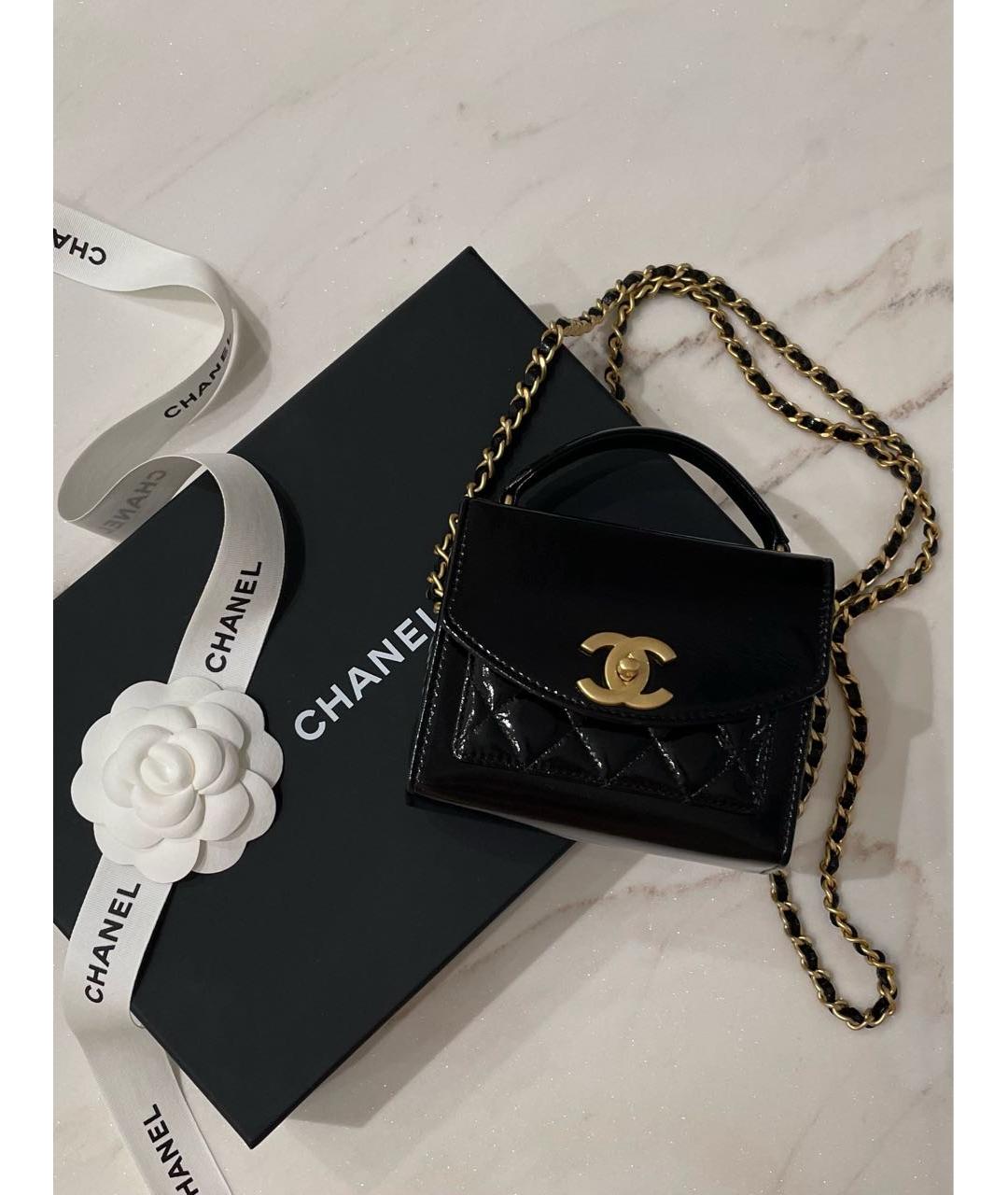 CHANEL Черная сумка через плечо из лакированной кожи, фото 3