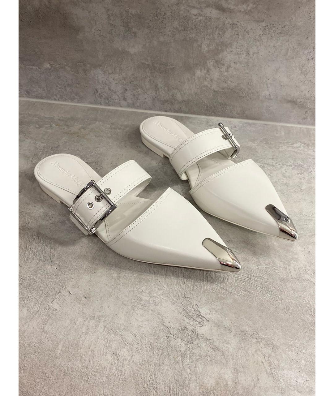ALEXANDER MCQUEEN Белые кожаные мюли, фото 2
