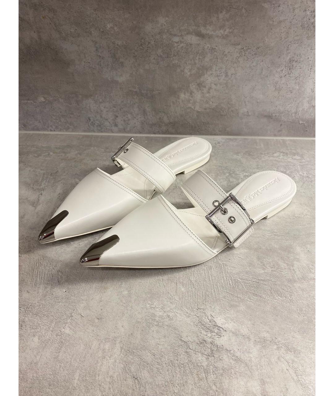 ALEXANDER MCQUEEN Белые кожаные мюли, фото 3