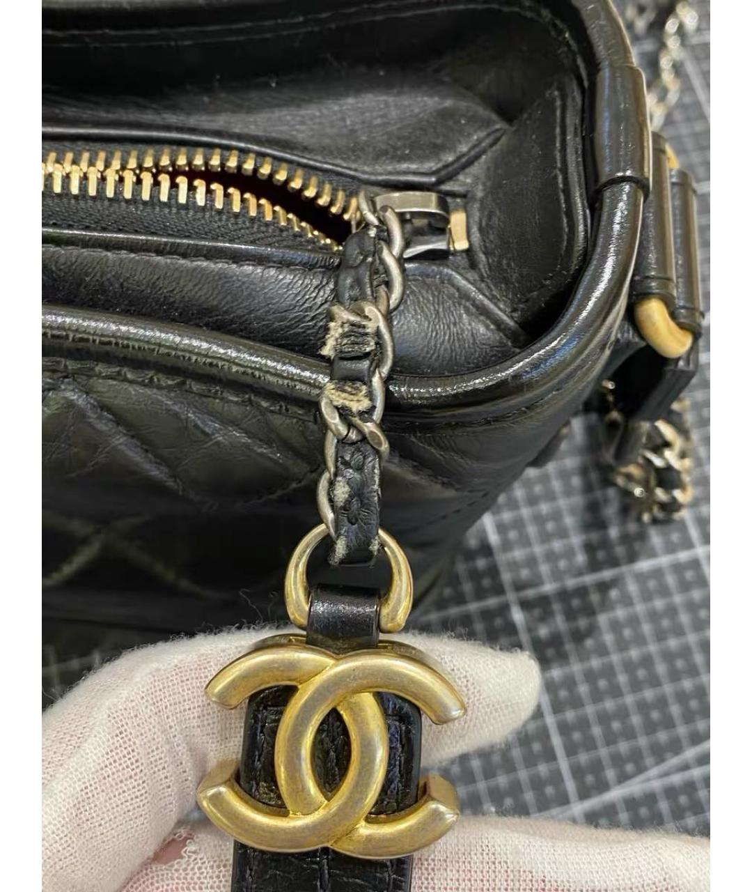 CHANEL Черная кожаная сумка через плечо, фото 8