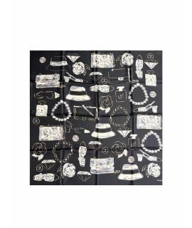 CHANEL Платок