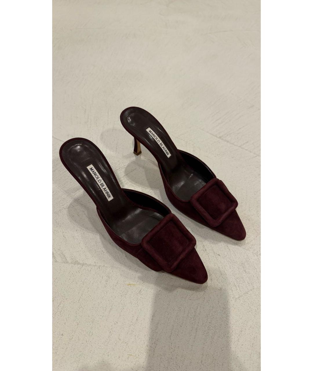 MANOLO BLAHNIK Бордовые замшевые мюли, фото 2
