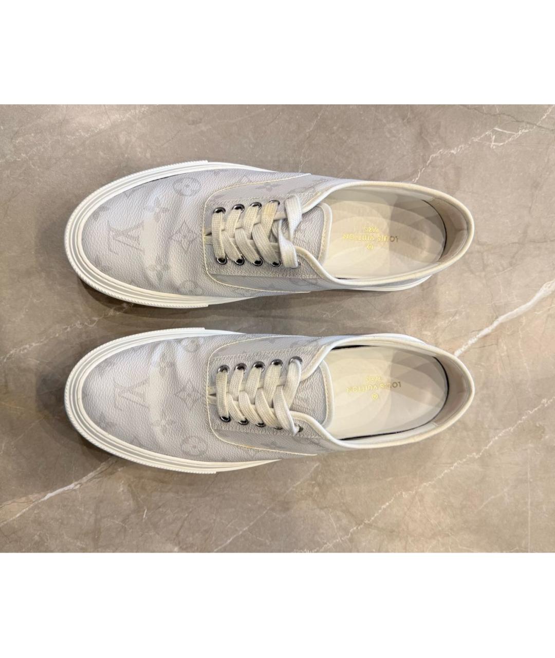 LOUIS VUITTON Белые кожаные низкие кроссовки / кеды, фото 3