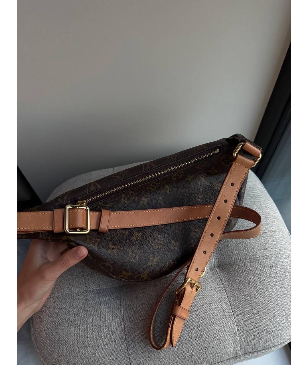 LOUIS VUITTON Коричневая кожаная поясная сумка, фото 3