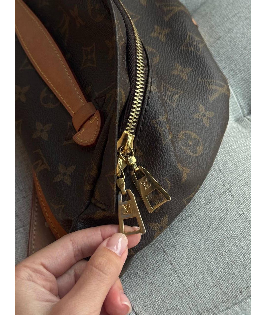 LOUIS VUITTON Коричневая кожаная поясная сумка, фото 4