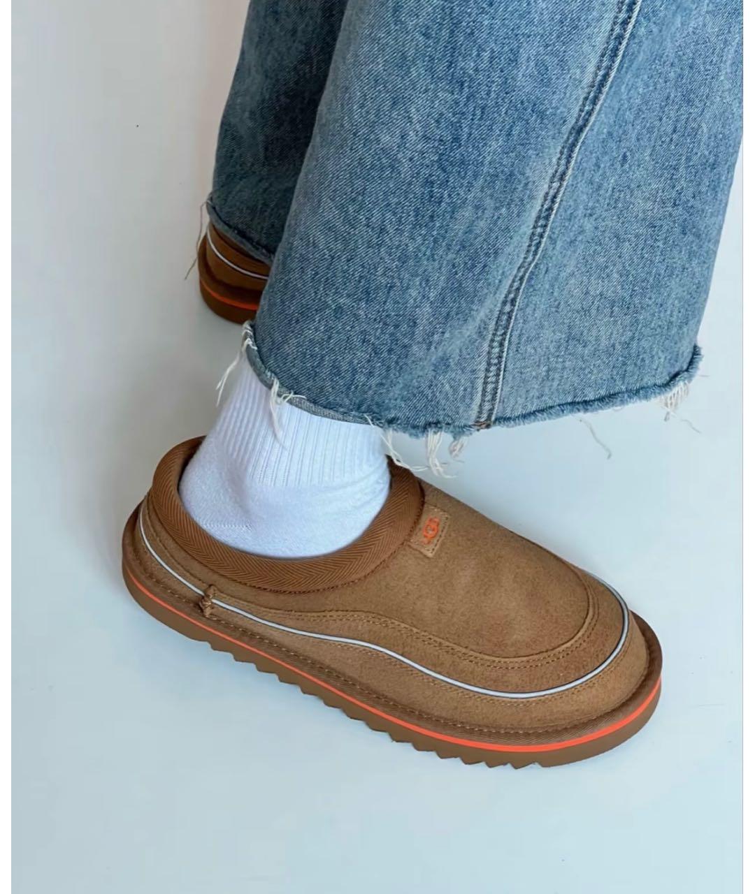 UGG AUSTRALIA Коричневые замшевые сабо, фото 3