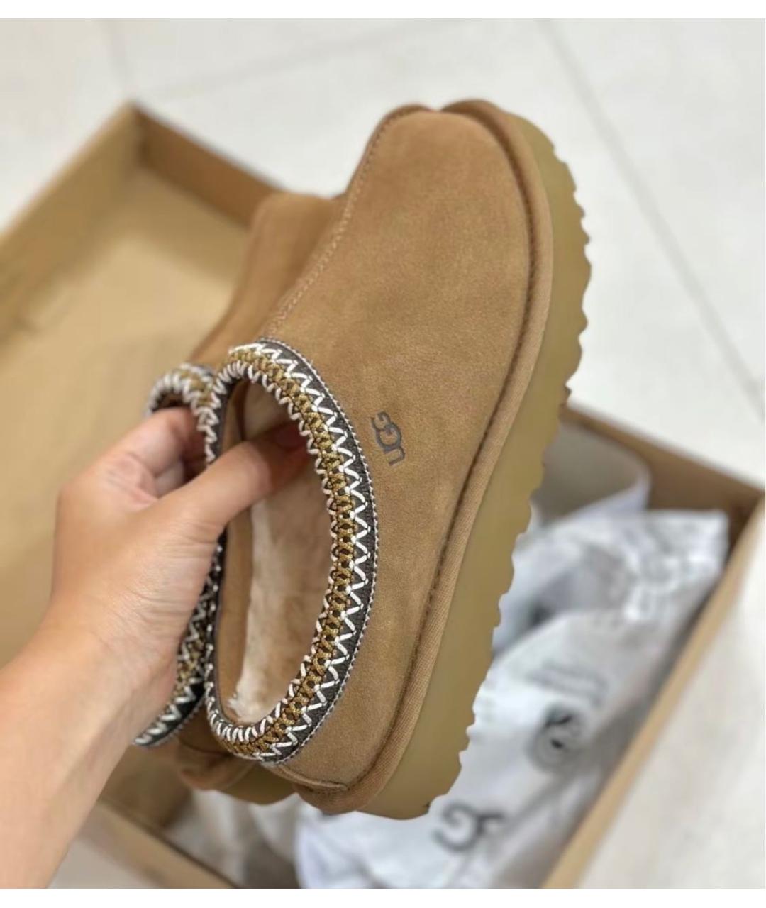 UGG AUSTRALIA Коричневые замшевые сабо, фото 4