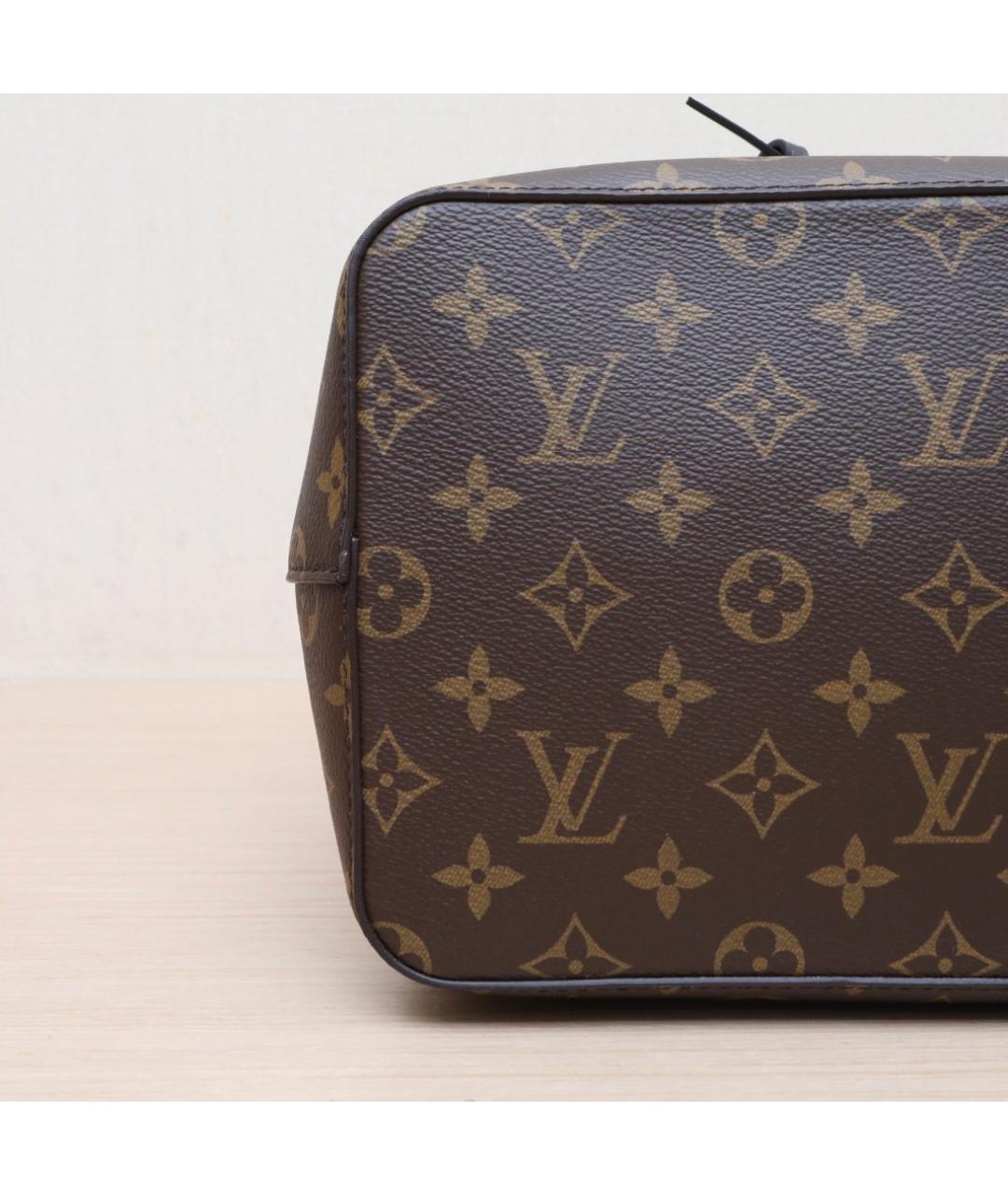 LOUIS VUITTON Коричневая кожаная сумка через плечо, фото 9