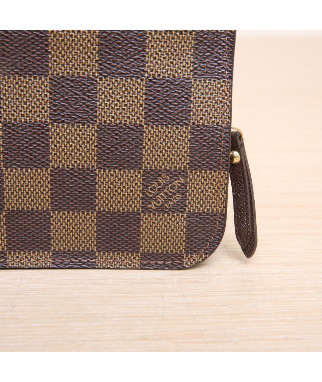 LOUIS VUITTON Коричневый кожаный кошелек, фото 6