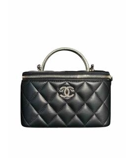 CHANEL Косметичка