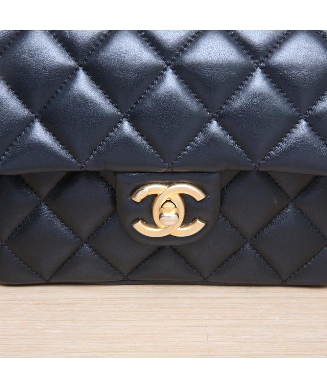 CHANEL Черная кожаная сумка через плечо, фото 8