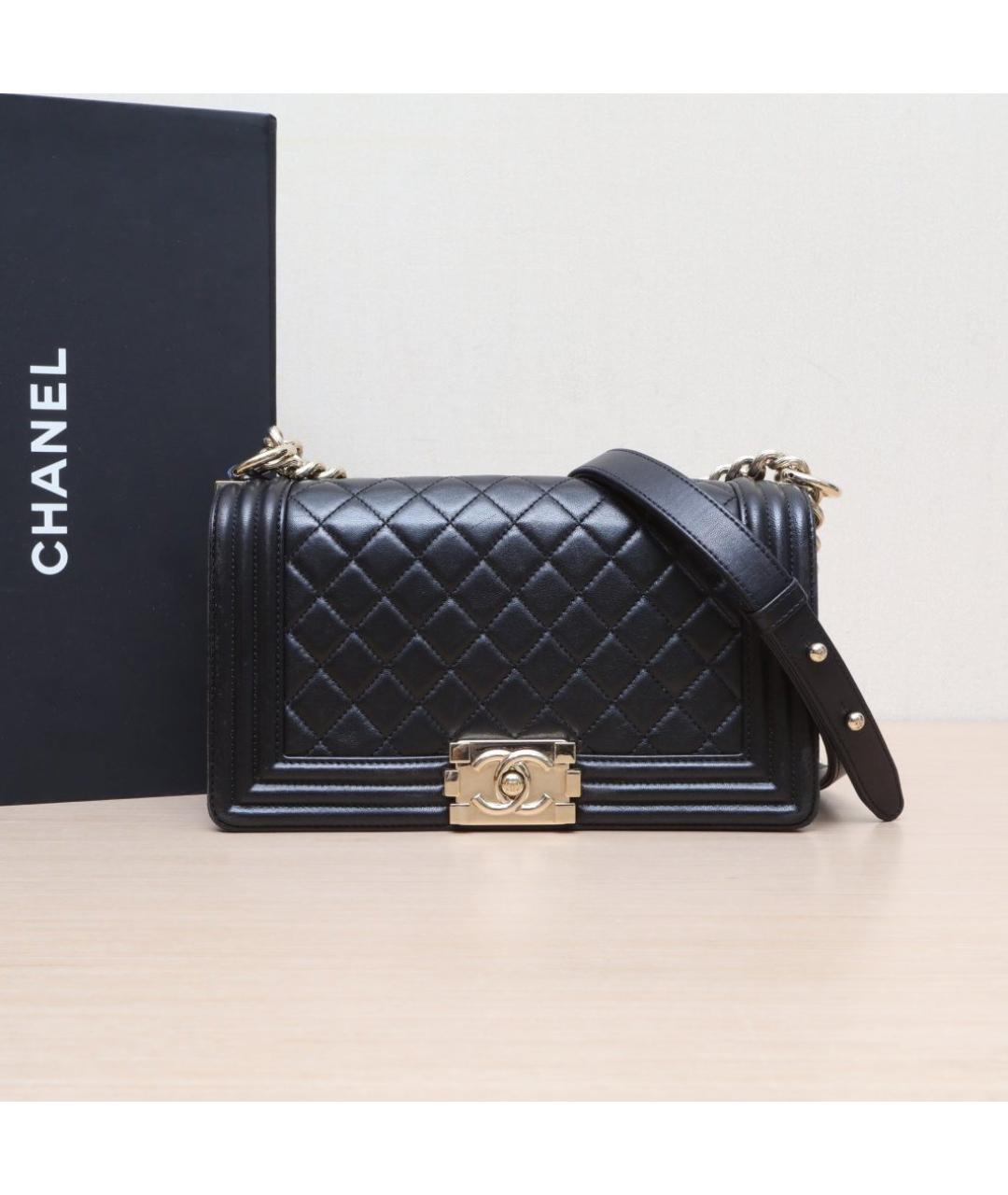 CHANEL Черная кожаная сумка через плечо, фото 2