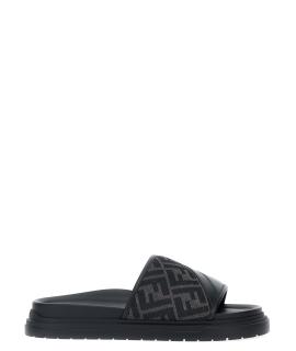 FENDI Шлепанцы