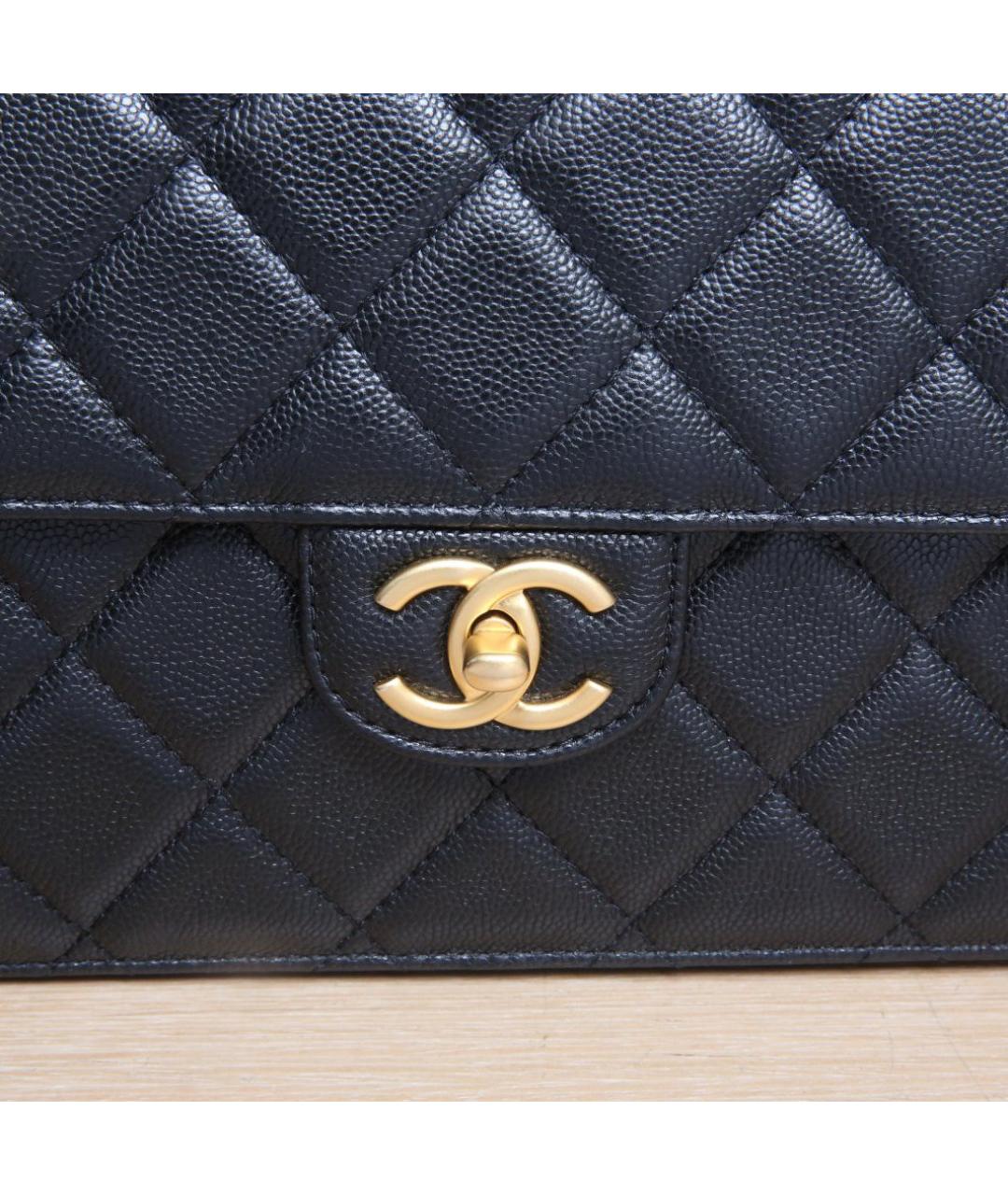 CHANEL Черная кожаная сумка через плечо, фото 8