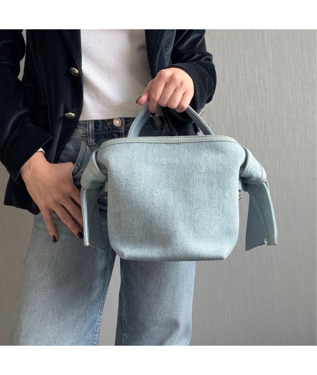 ACNE STUDIOS Голубая деним сумка с короткими ручками, фото 5