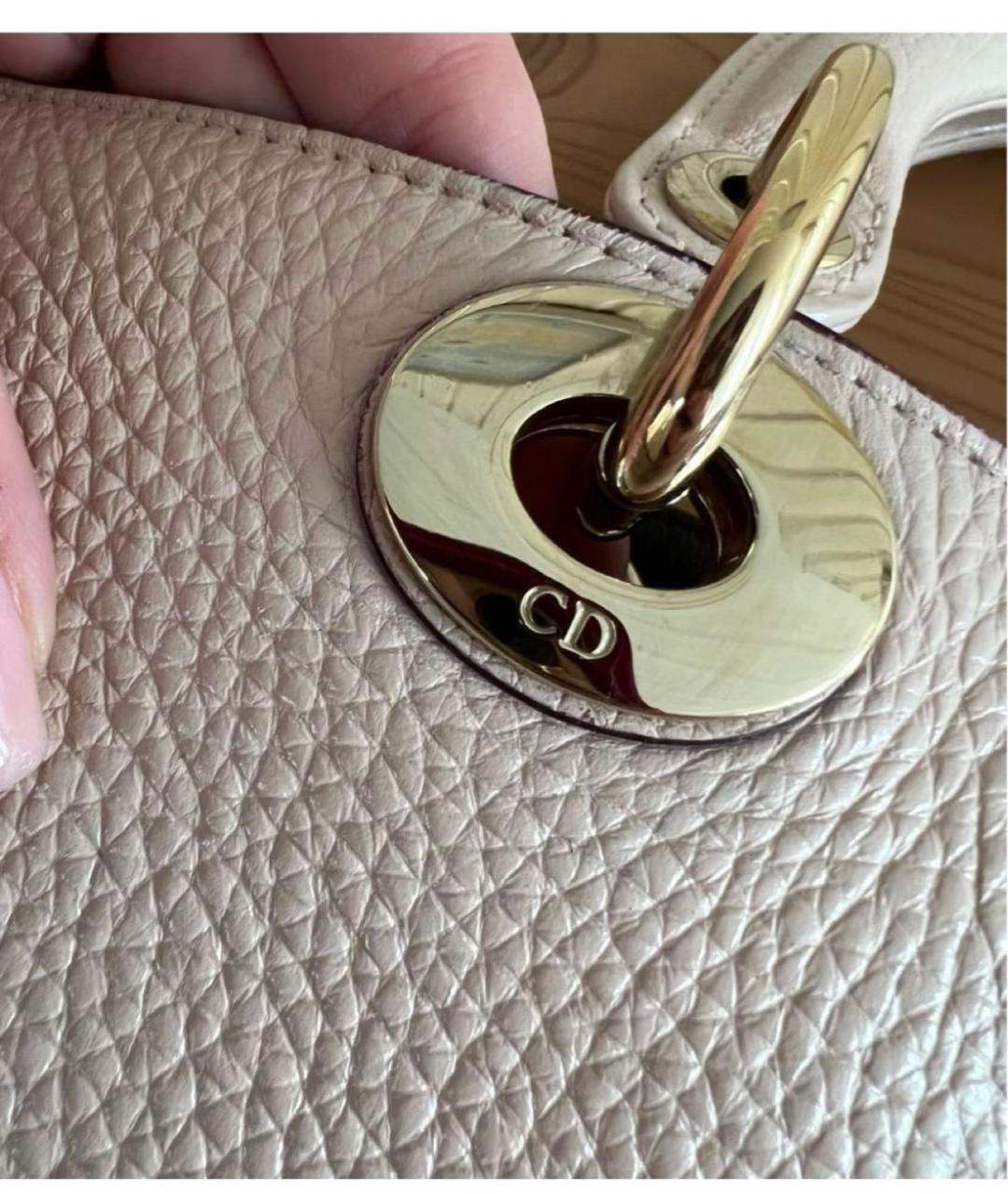 CHRISTIAN DIOR Бежевая кожаная сумка с короткими ручками, фото 5