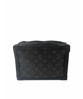 LOUIS VUITTON Сумка на плечо