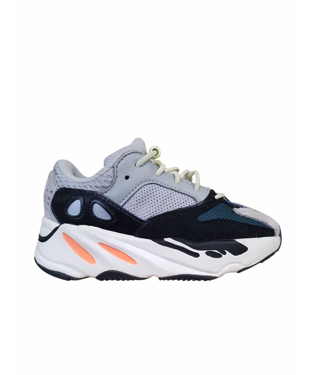 ADIDAS YEEZY Зеленые замшевые кеды, фото 1