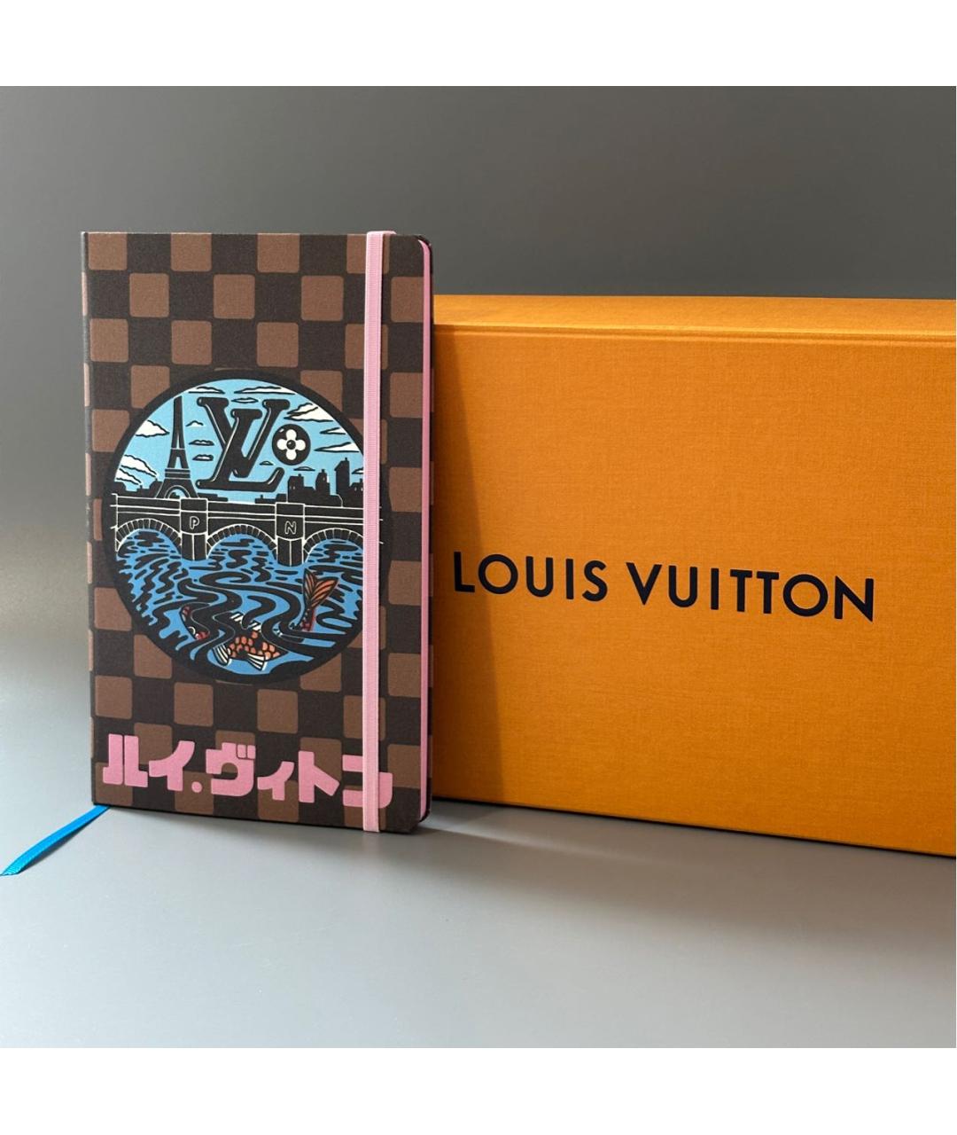 LOUIS VUITTON Книга, фото 2