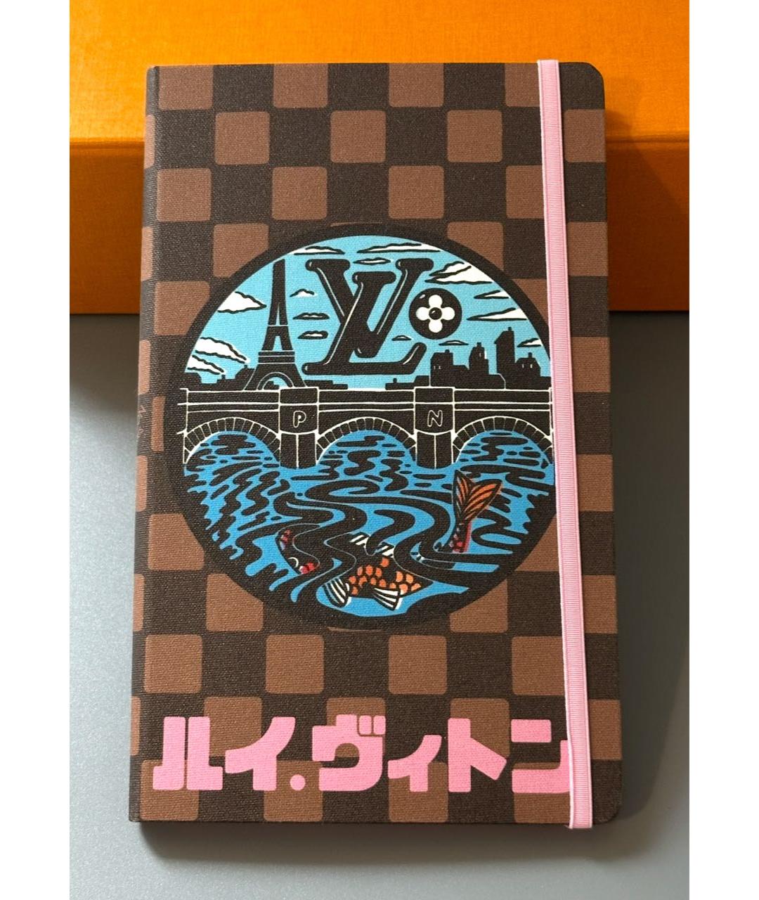 LOUIS VUITTON Книга, фото 9