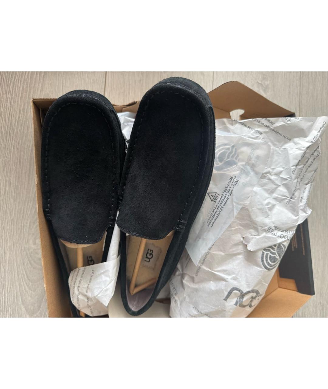 UGG AUSTRALIA Черные замшевые мокасины, фото 3