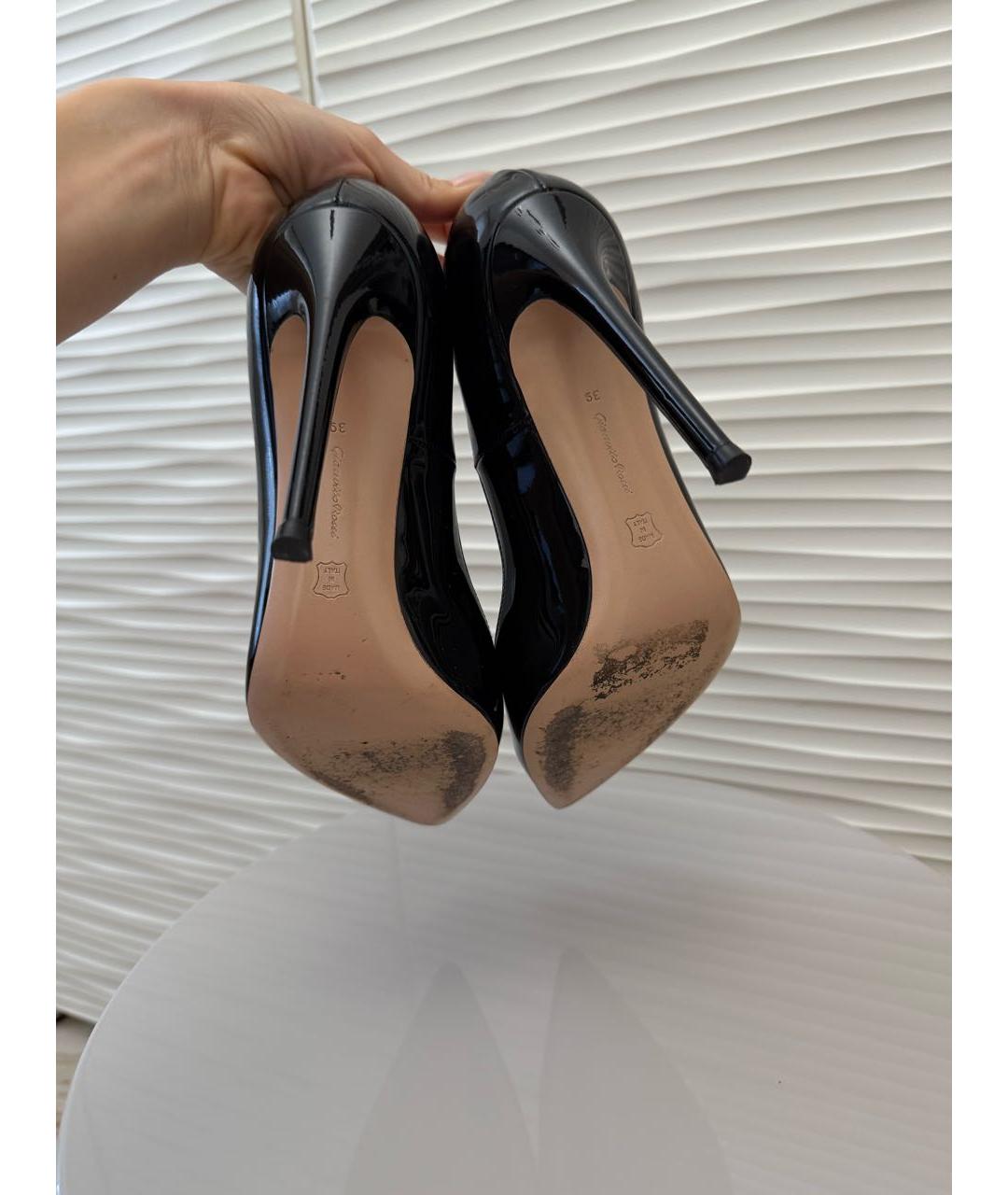 GIANVITO ROSSI Бежевые лодочки на низком каблуке, фото 6
