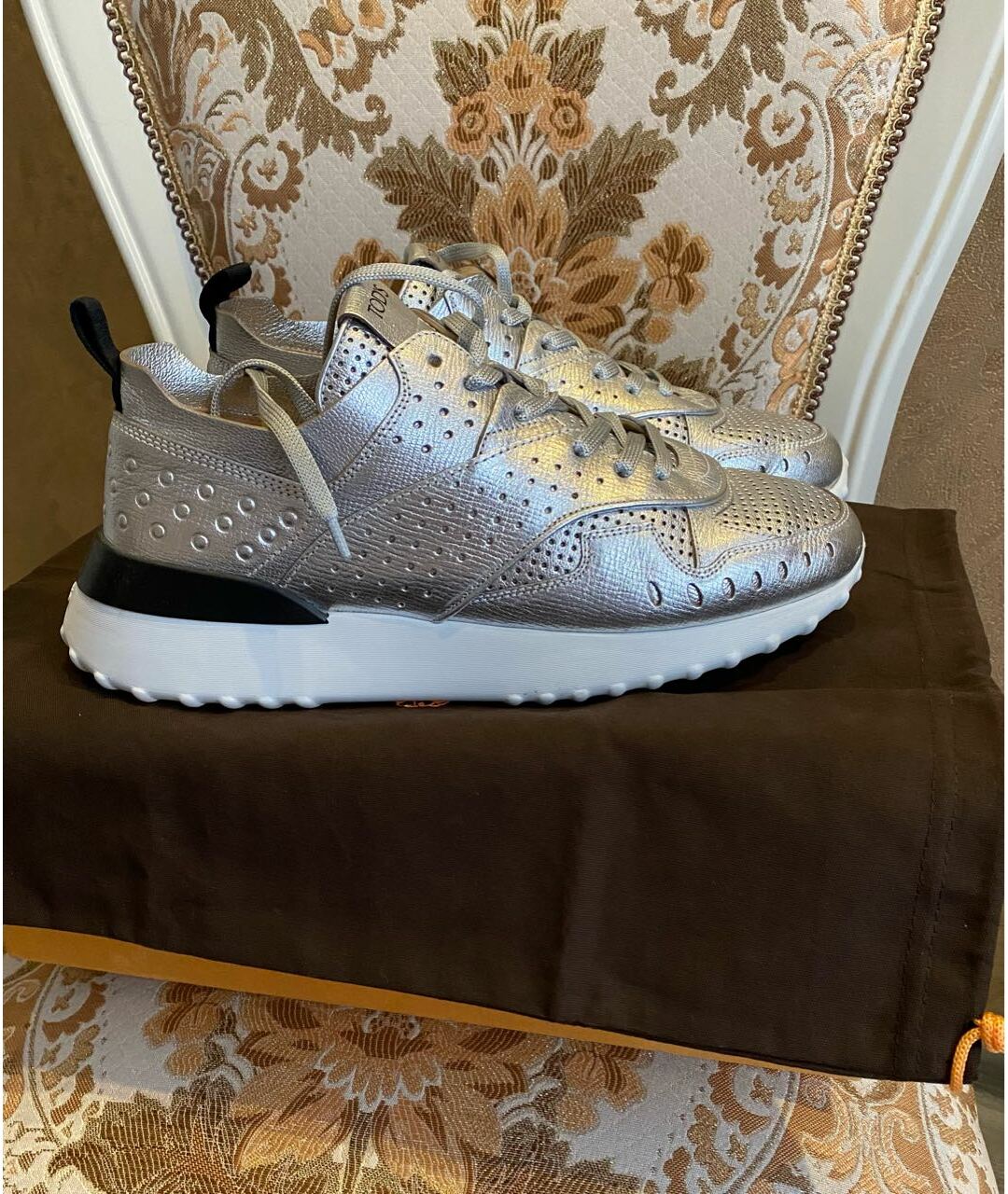 TOD'S Серебряные кожаные кроссовки, фото 5