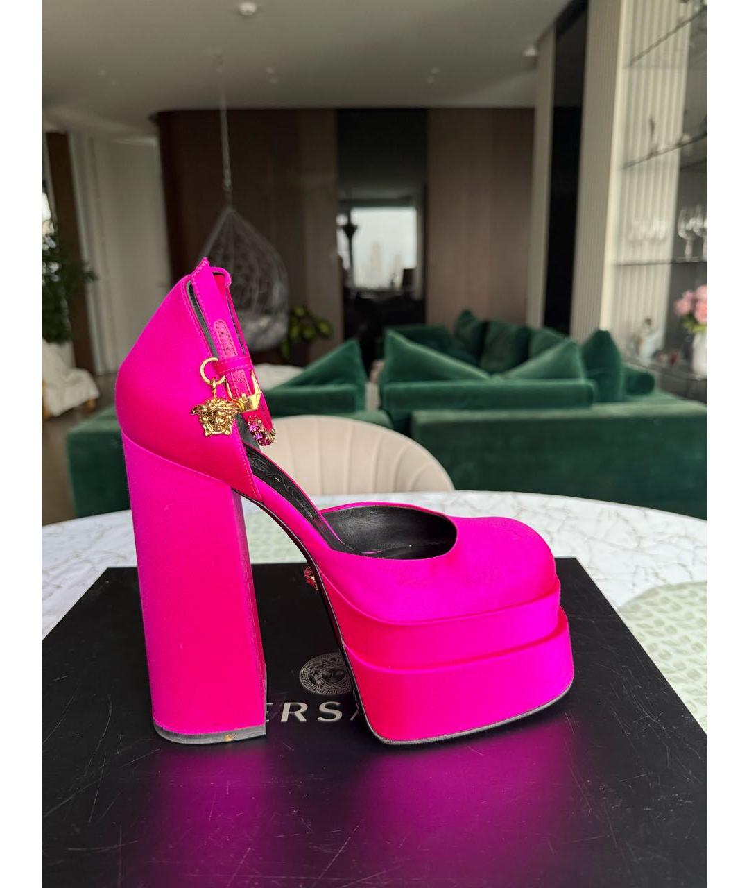 VERSACE Розовые текстильные туфли, фото 5