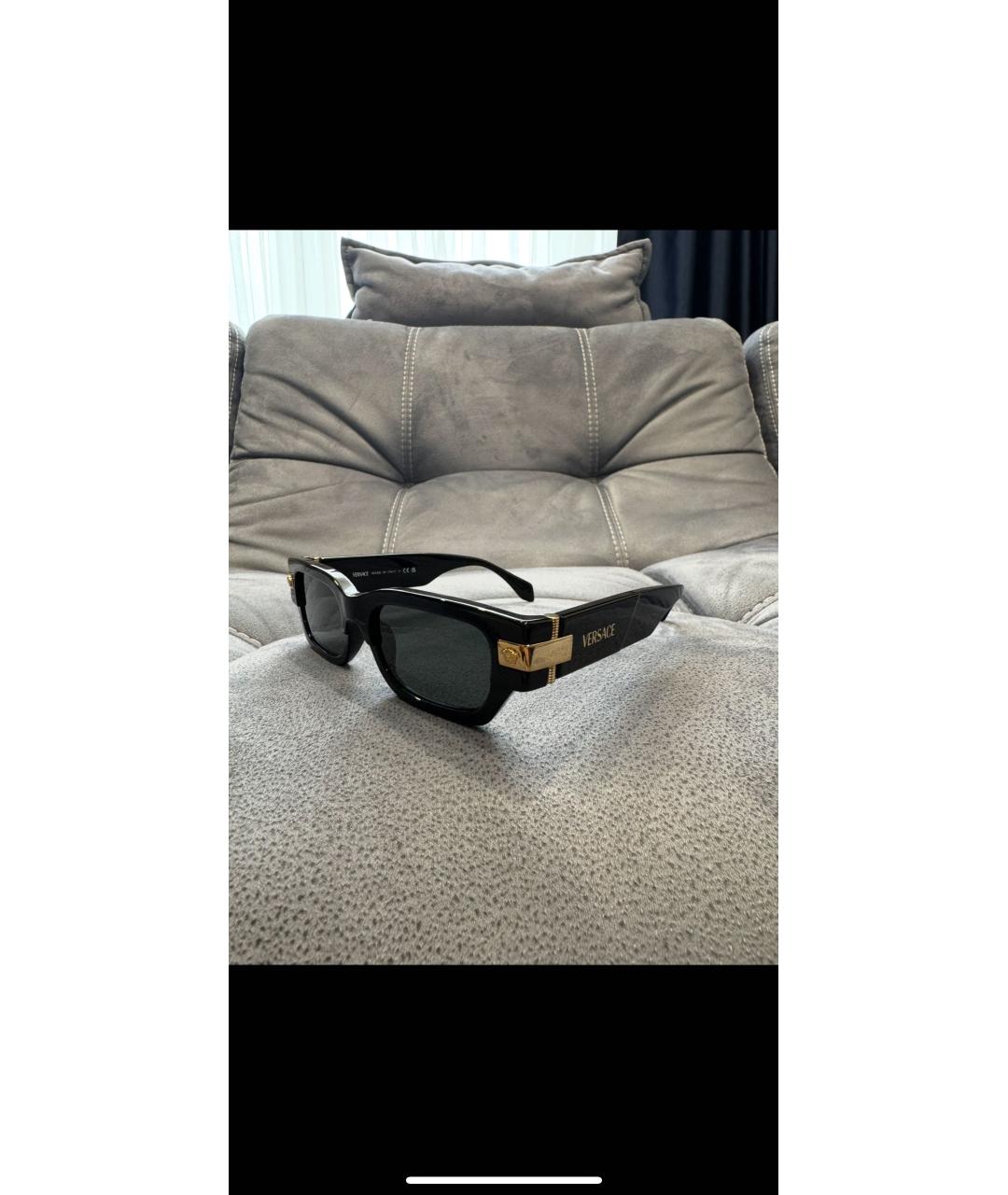 VERSACE Черные пластиковые солнцезащитные очки, фото 2