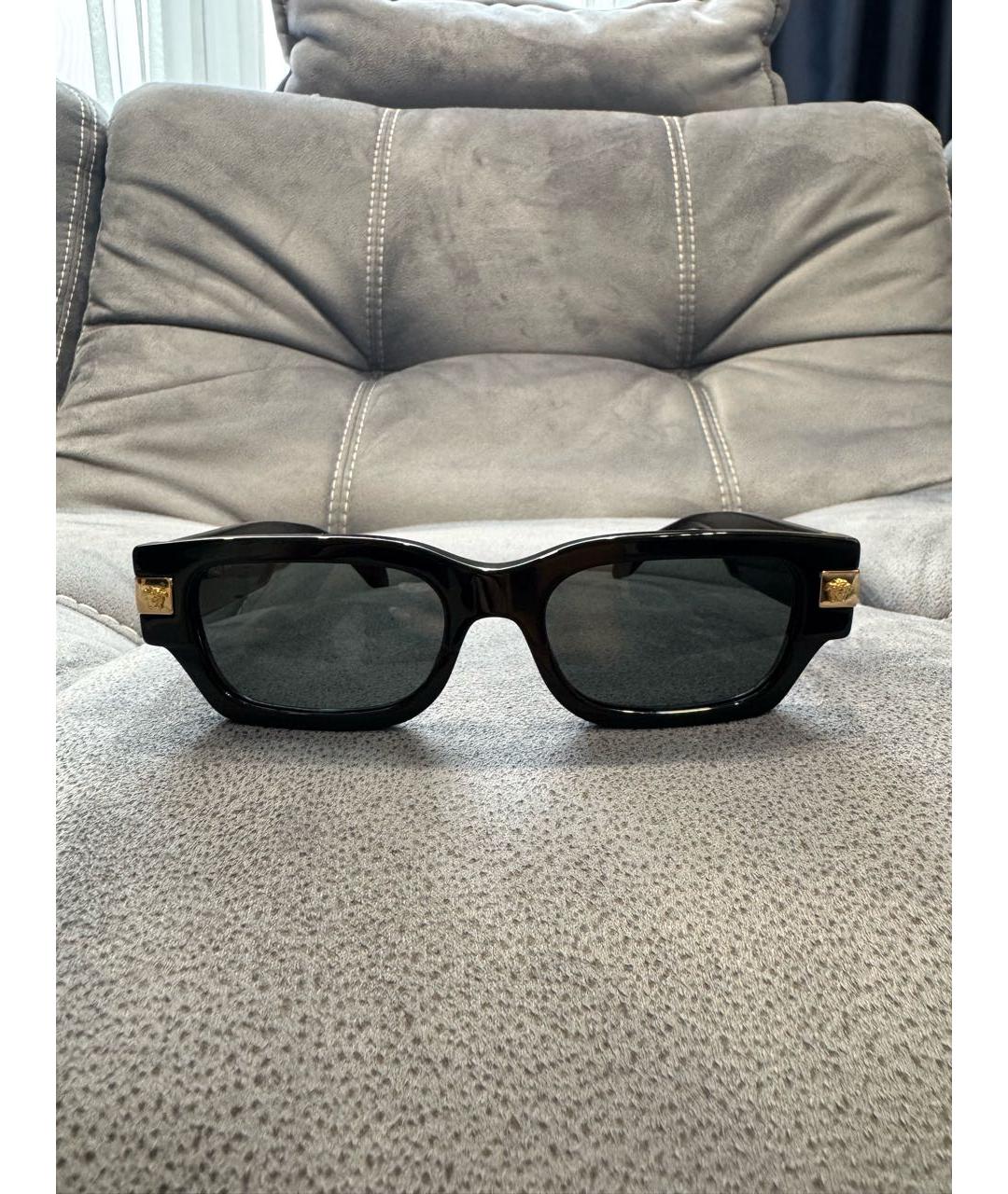 VERSACE Черные пластиковые солнцезащитные очки, фото 5