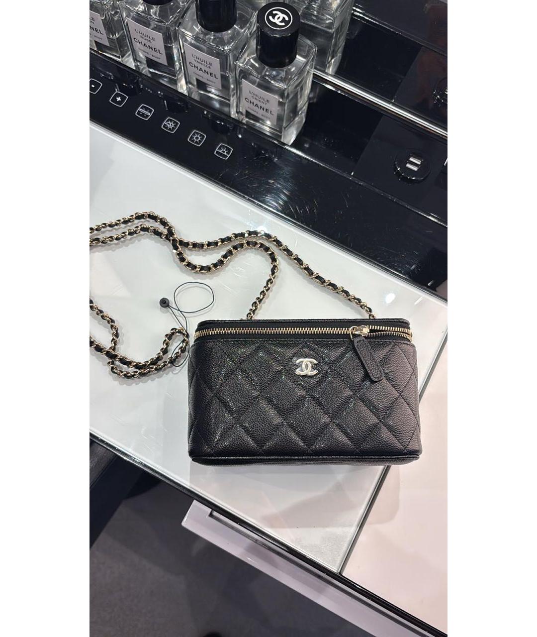 CHANEL Черная кожаная косметичка, фото 5