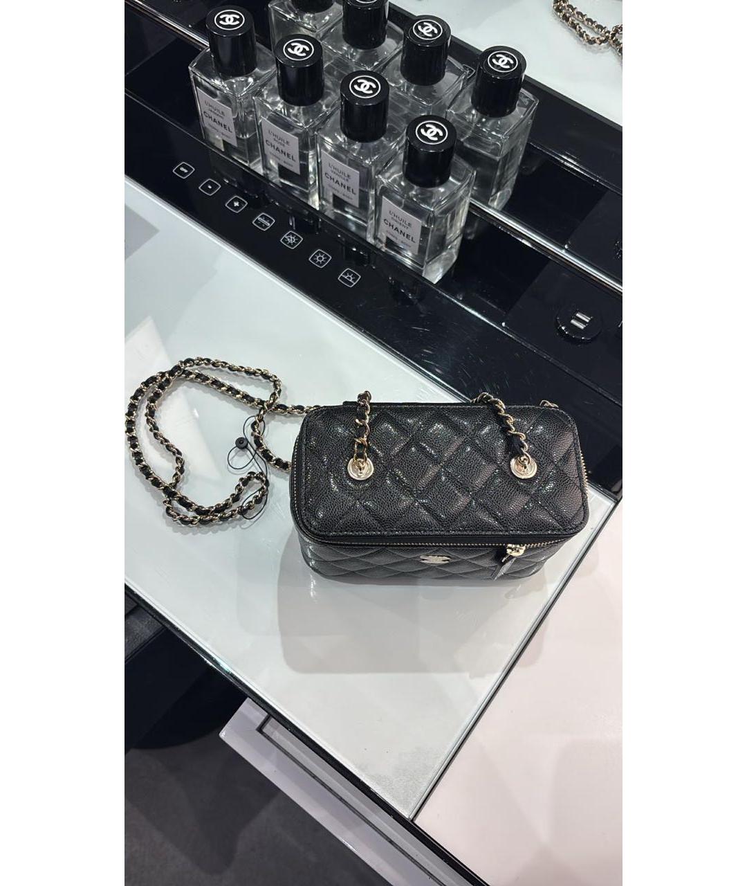 CHANEL Черная кожаная косметичка, фото 3