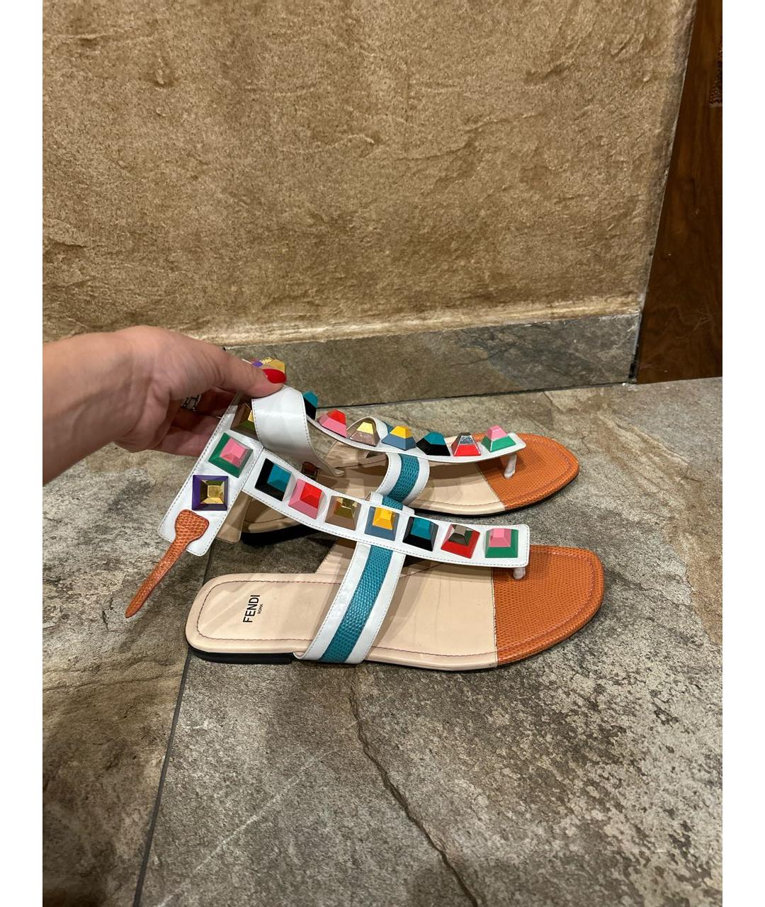 FENDI Мульти кожаные босоножки, фото 2